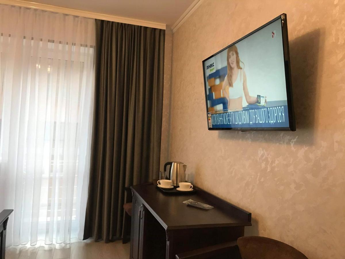 Hotel Сонячне Джерело Polyana  Esterno foto